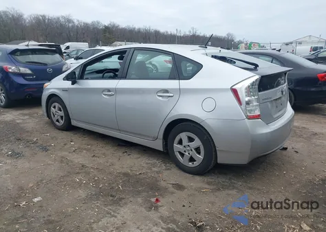 2011 Toyota Prius Three z USA, uszkodzony, nr VIN JTDKN3DU0B0292762